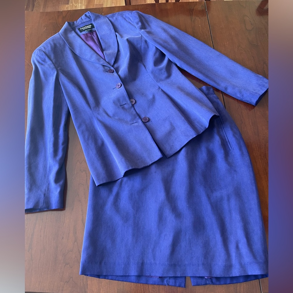 Women’s silk skirt jacket suit set